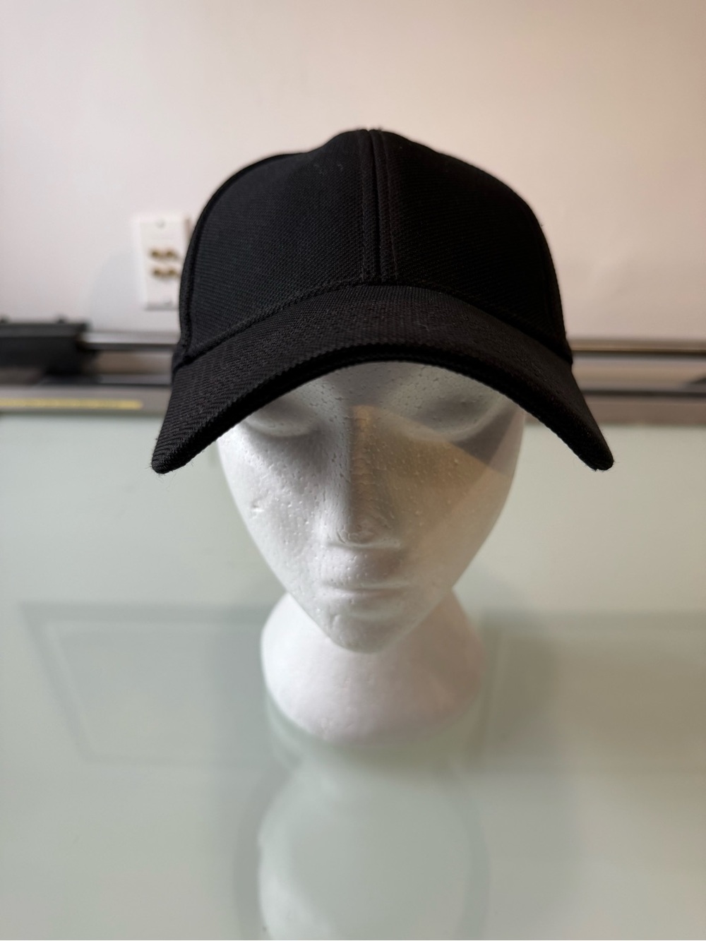 Aritzia Community Black Waffle Knit Snapback Baseball Cap Hat